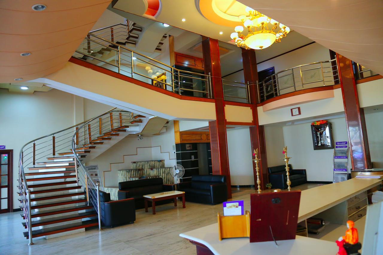 Hotel Vels Court Palni Exterior foto